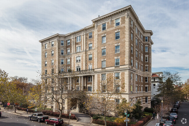 Building Photo - Woodley Condominium