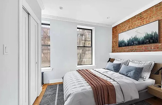 Foto del edificio - 440 West 47th Street