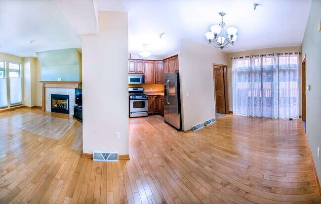 Building Photo - 584 N Midvale Blvd