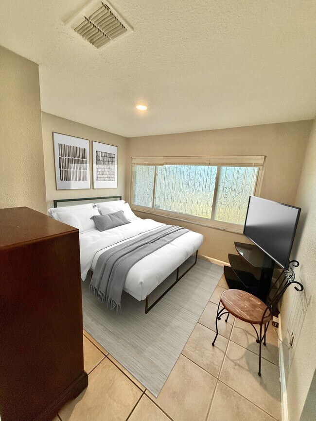Foto del edificio - 3215 E Jean St