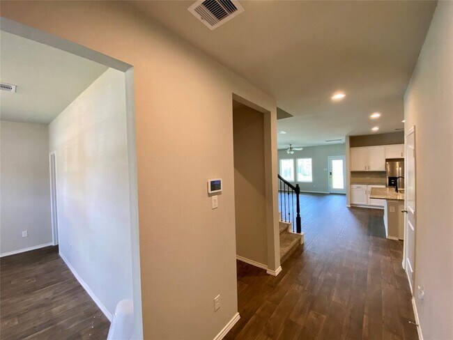Building Photo - 13832 Rock Island Trl