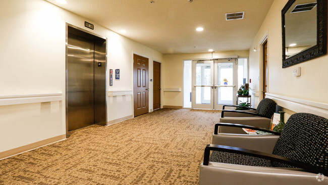 Lobby - Riverside Senior Lofts