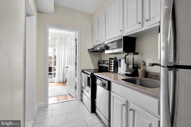 Foto del edificio - 904 25th St NW