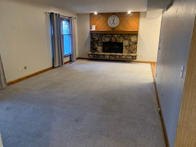 Foto del edificio - 2036 Marc Ave