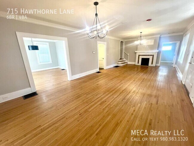 Foto del edificio - 715 Hawthorne Ln