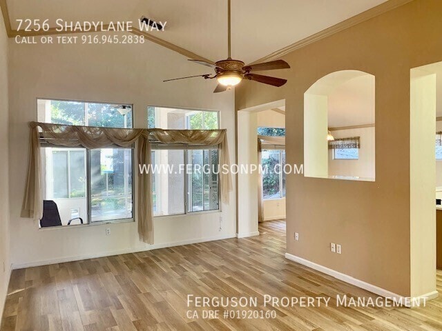 Foto del edificio - 7256 Shadylane Way