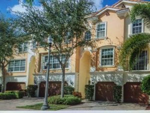 Foto del edificio - 5625 NE Trieste Way