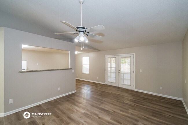 Foto del edificio - 2857 Sandy Beach Ln