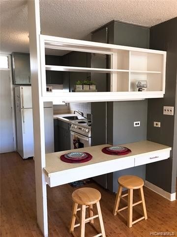 Foto del edificio - 1234 Alexander St