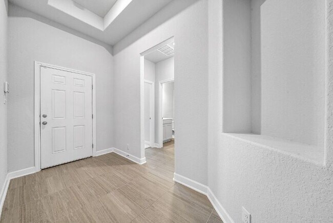 Building Photo - 309 Kilmarnock