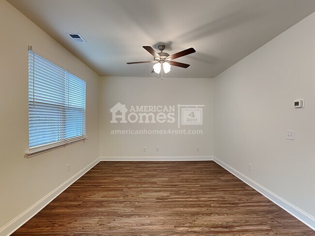 Building Photo - 8113 Brookbend Drive