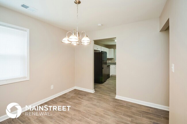 Foto del edificio - 1534 Flicker Rd