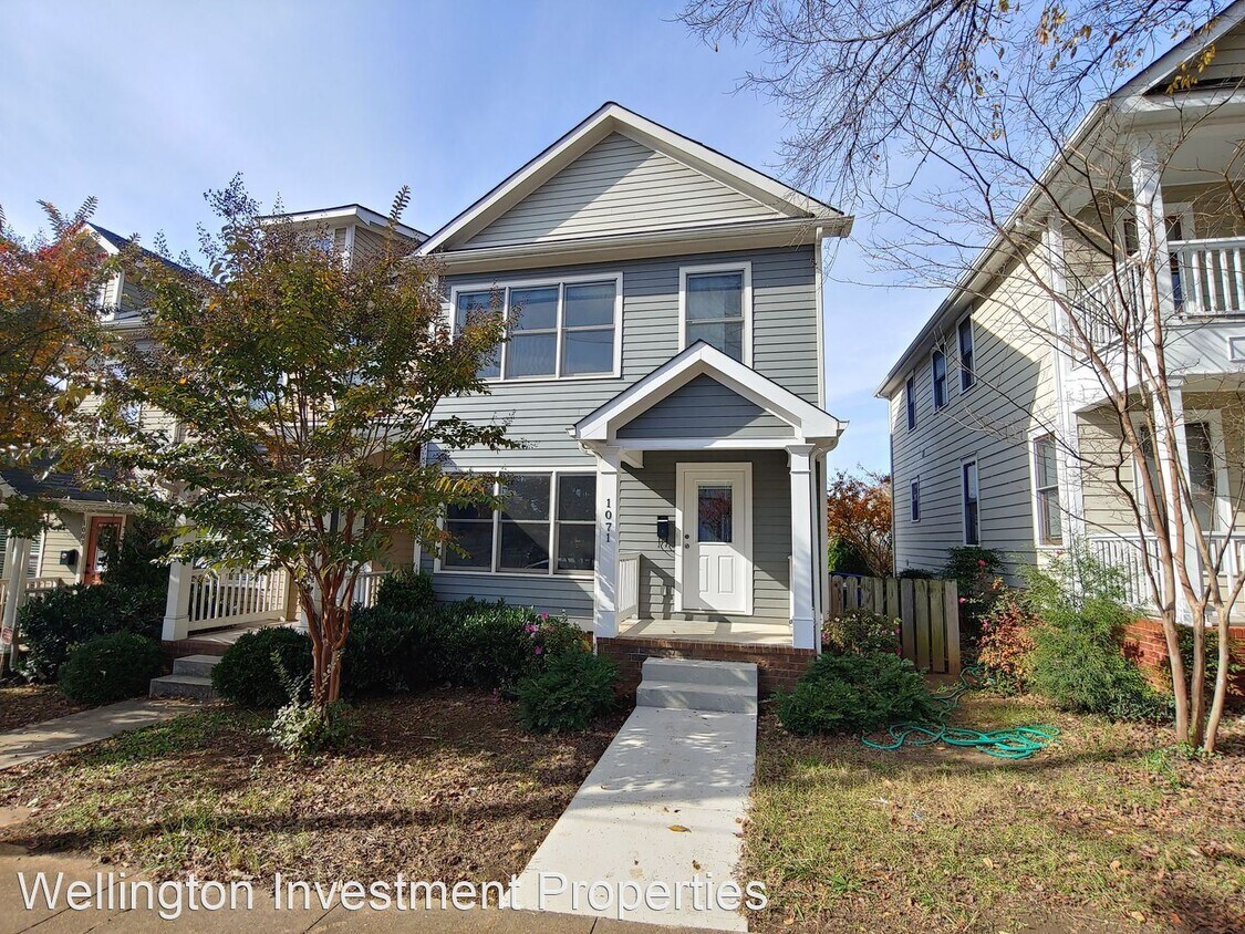 Primary Photo - 3 br, 2.5 bath House - 1071 Park Ave