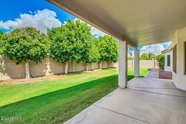 Building Photo - 2142 W Enfield Way