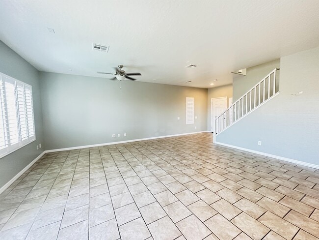 Building Photo - 2340 Rue Bienville Way