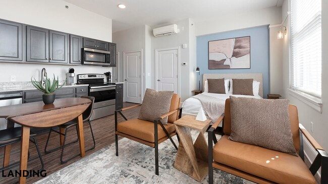 Building Photo - 187 N Church St