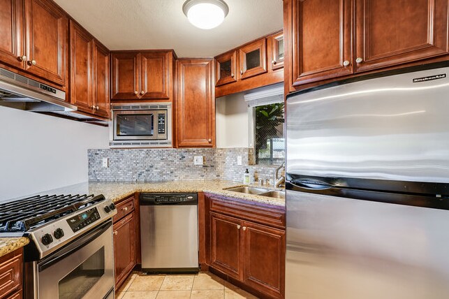 Foto del edificio - Beautiful 2 Bedroom 2 Bathroom Condo in La...