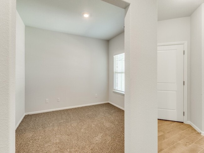 Photo - 8524 Big Apple Dr House