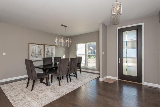 Foto del edificio - 2708 Brook Hill Ln