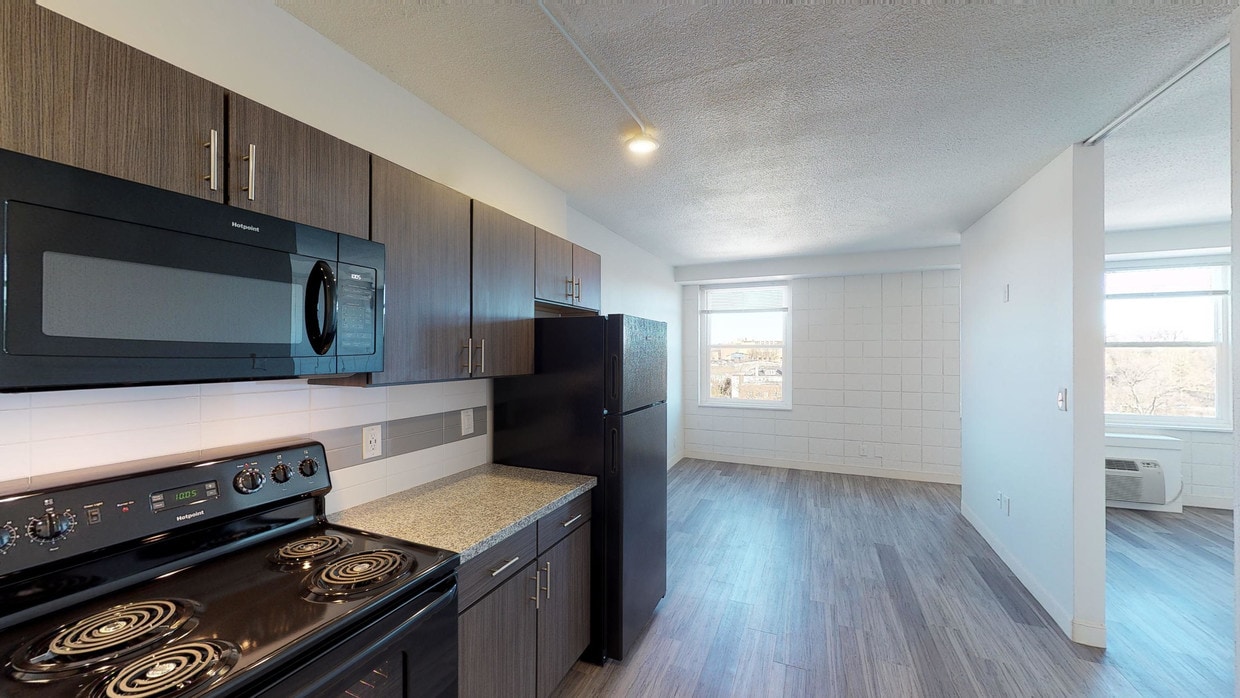 Photo - Tower One Apartments