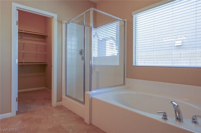 Building Photo - 10253 Vernal Pool St