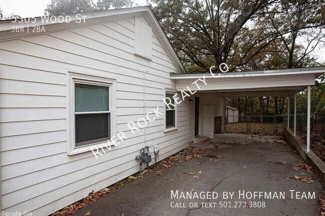 Building Photo - 5305 Wood Street - NO SHOWINGS AT THIS TIM...