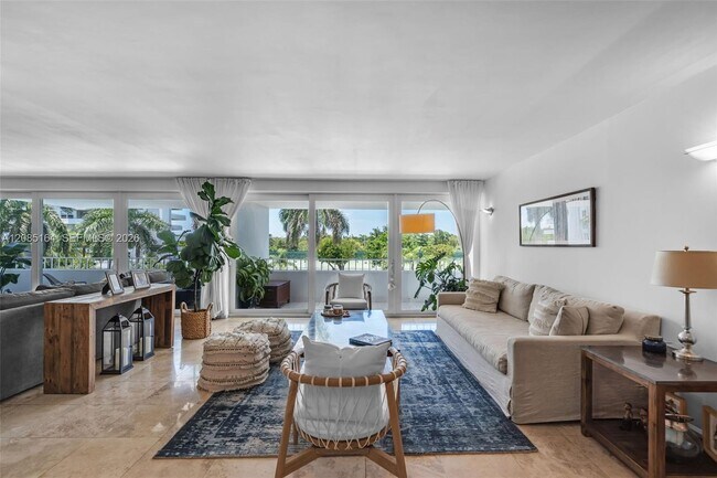 Foto del edificio - 199 Ocean Ln Dr