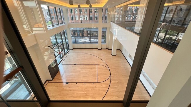Foto del edificio - 133 Seaport Blvd