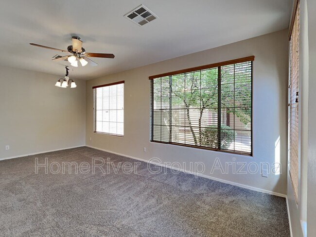 Building Photo - 18394 W Paseo Way