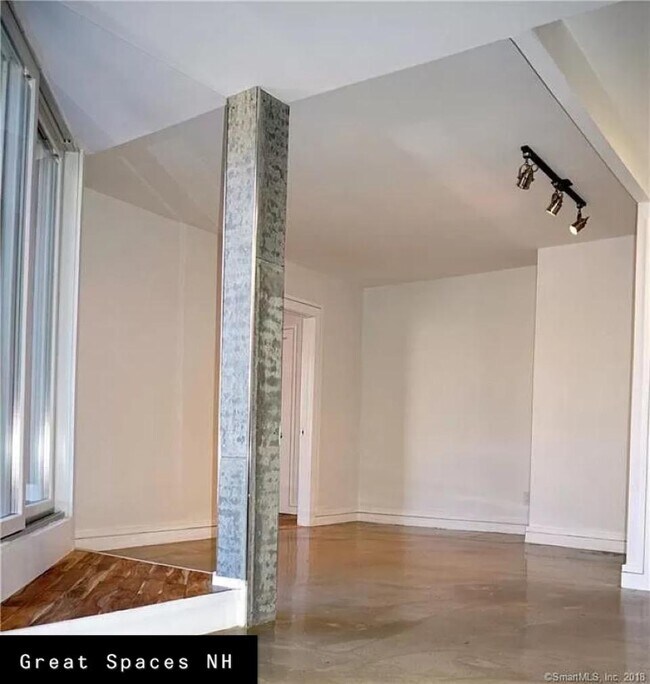 Foto del edificio - 55 Trumbull St