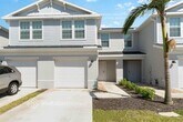 Foto principal - 10329 Bradmore Rd