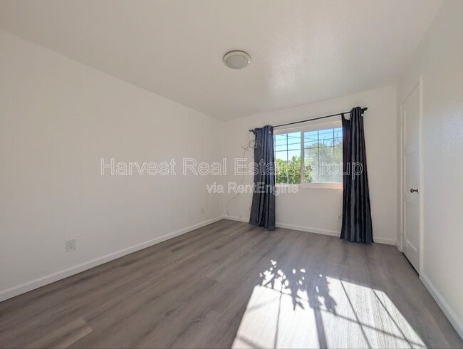 Foto del edificio - 3446 Pine St