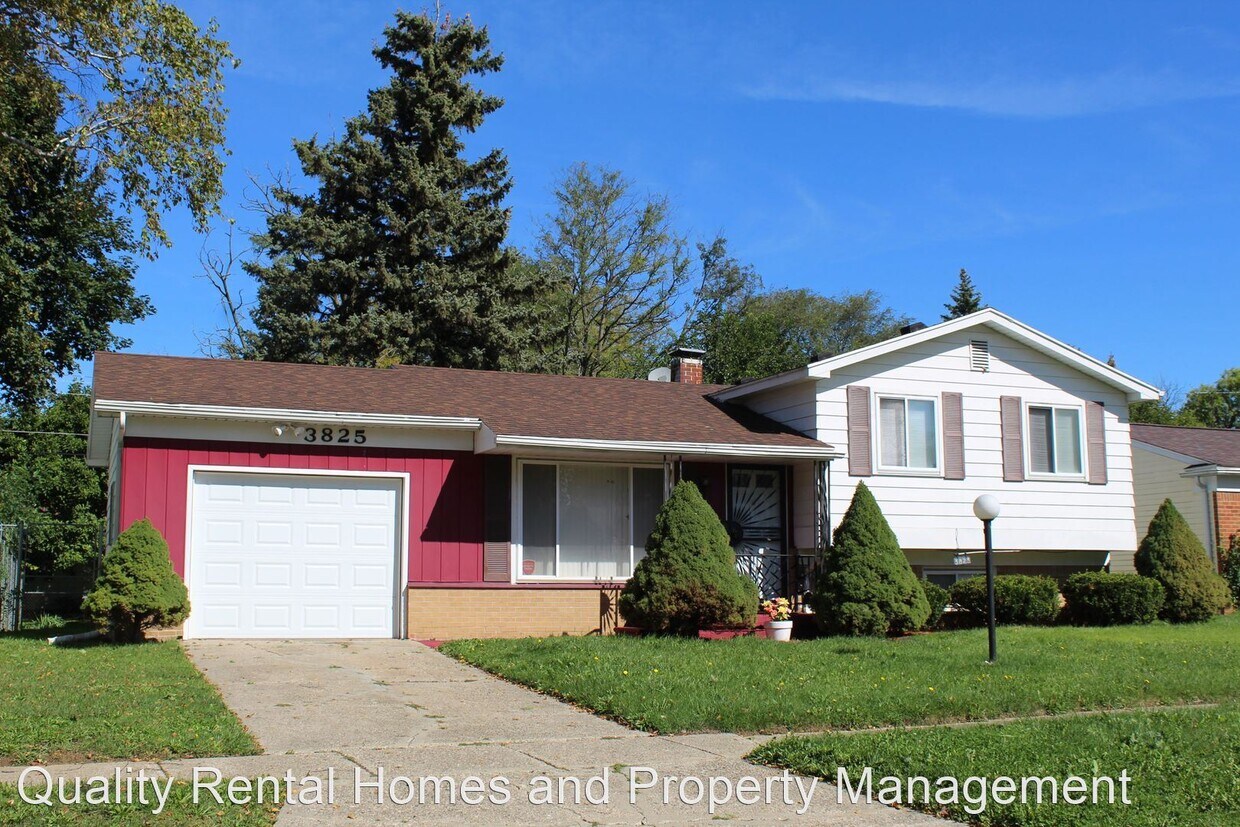 Primary Photo - 3 br, 1.5 bath House - 3825 Gloucester St.