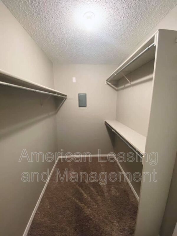 Building Photo - 4115 Crow Rd