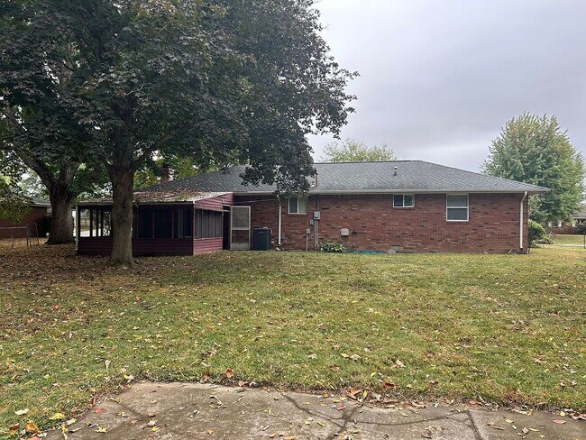 Building Photo - Single Family Home