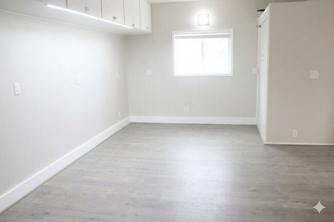 Foto del edificio - 318 107th St SW