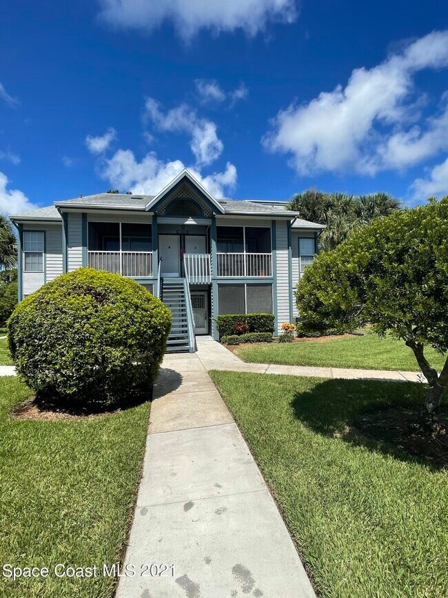 Foto del edificio - 4610 Lake Waterford Way