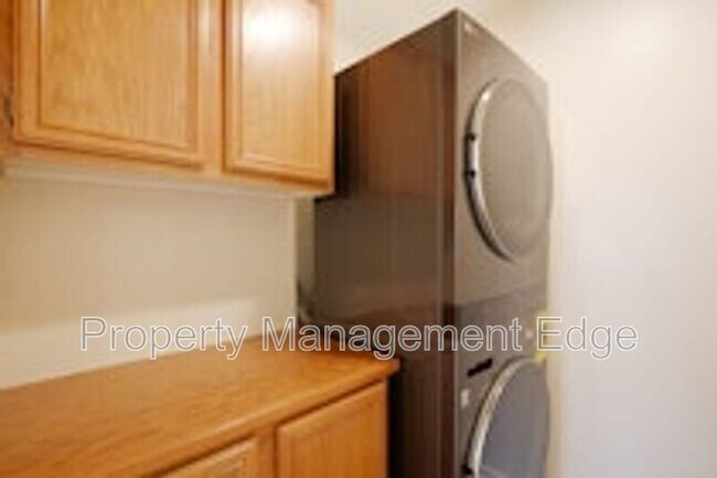 Foto del edificio - 26444 Arboretum Way
