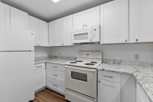 Foto del edificio - 11011Cal Mead Rd