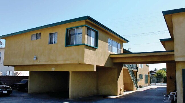 Foto del edificio - 1935 Obama Blvd