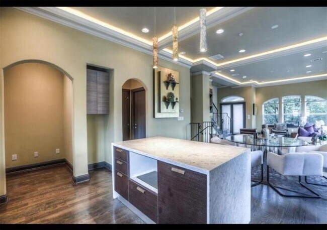 Foto del edificio - 4120 Driscoll St