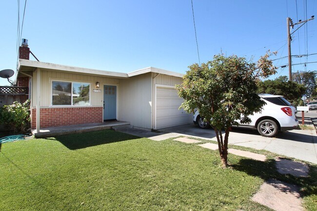 Foto del edificio - Charming Jewel Box Home Just Minutes from ...