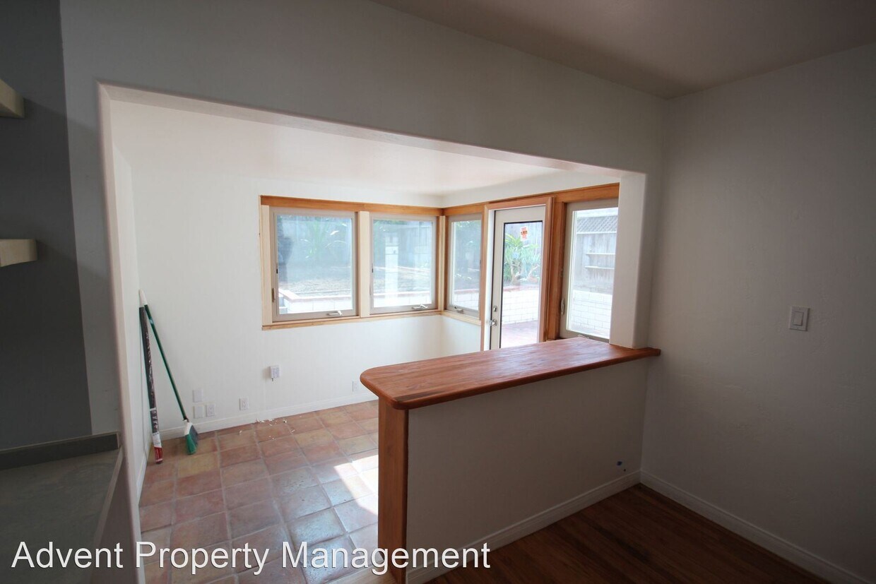Building Photo - 3 br, 2 bath House - 1965 Catalina Blvd