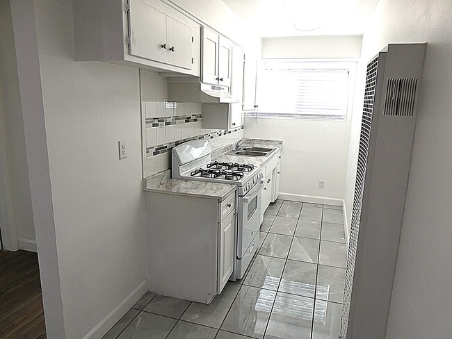 Foto del edificio - 720 Bartlett St