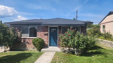 Building Photo - 885 Bates Ave