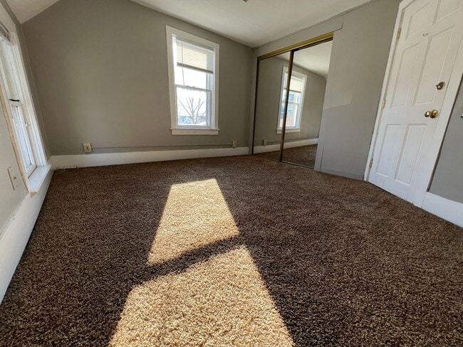 Foto del edificio - 812 7th Ave S