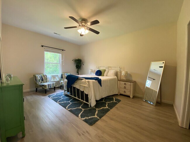 Foto del edificio - 5780 W Monarch Ct