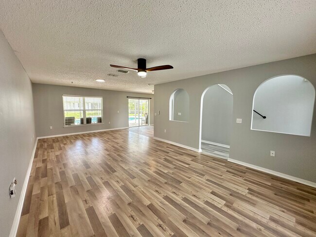 Building Photo - 20 Zinnia Trail