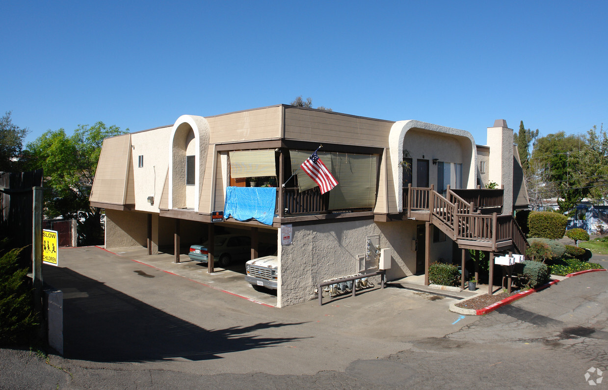 Foto principal - OAKCREST APARTMENTS