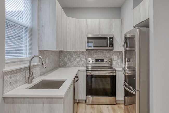 Garbage Disposal - 1728 Marlton Ave
